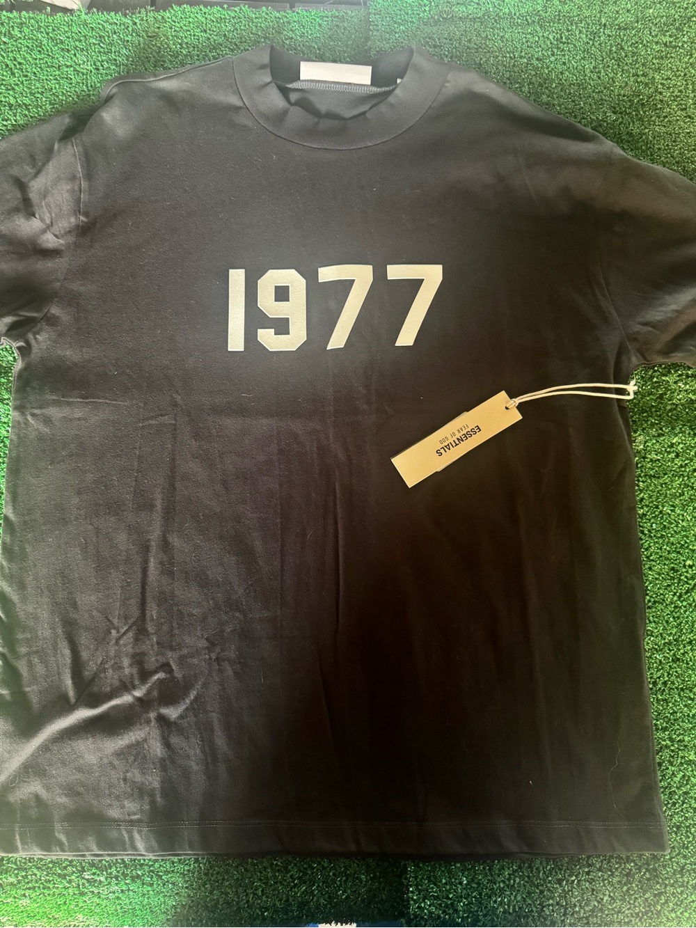 Essentials Black Short Sleeve Tee with '1977' Front Graphic